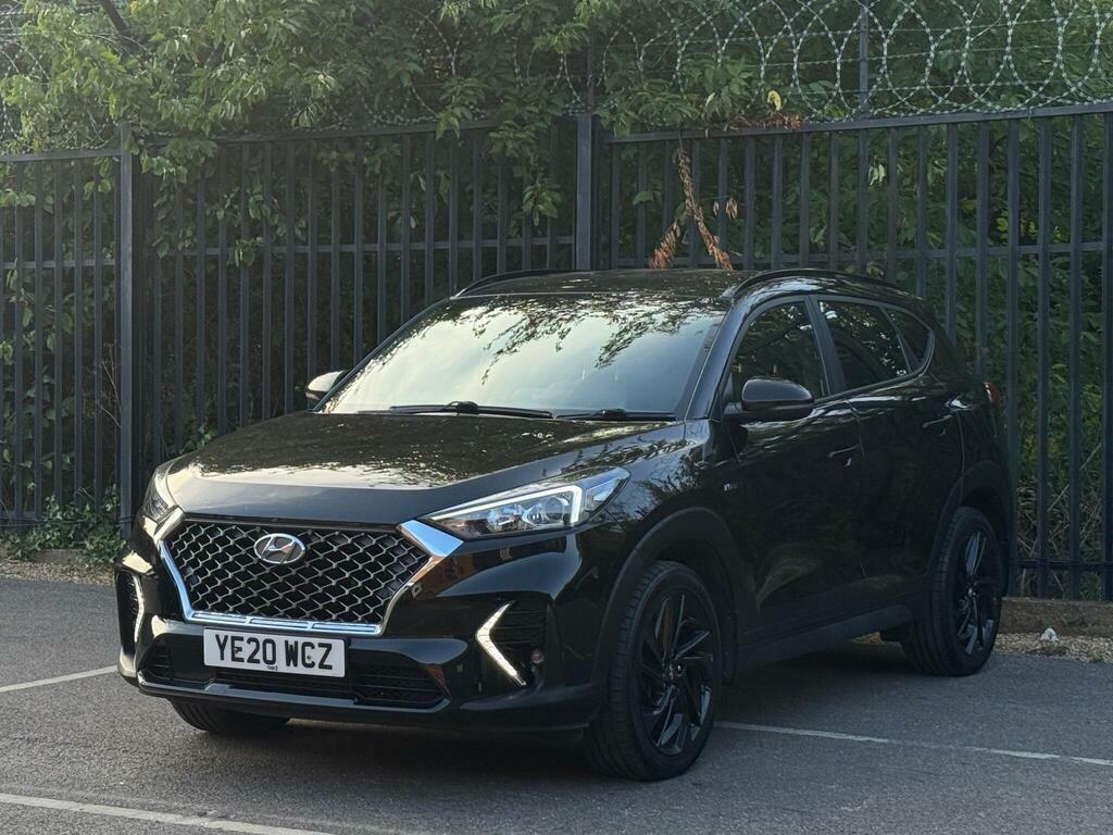 Hyundai Tucson 1.6 Gdi Se Nav 130 Bhp Black #9