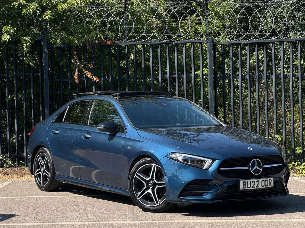 Mercedes-Benz A Class 1.3 A200 Amg Line Edition Premium Plus 7G-dct Eu Blue