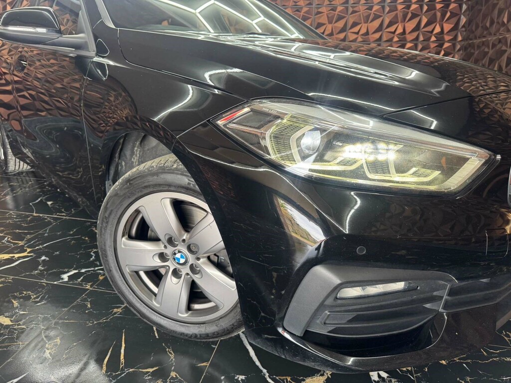 BMW 1 Series 116D Se AP69CZB Black #4