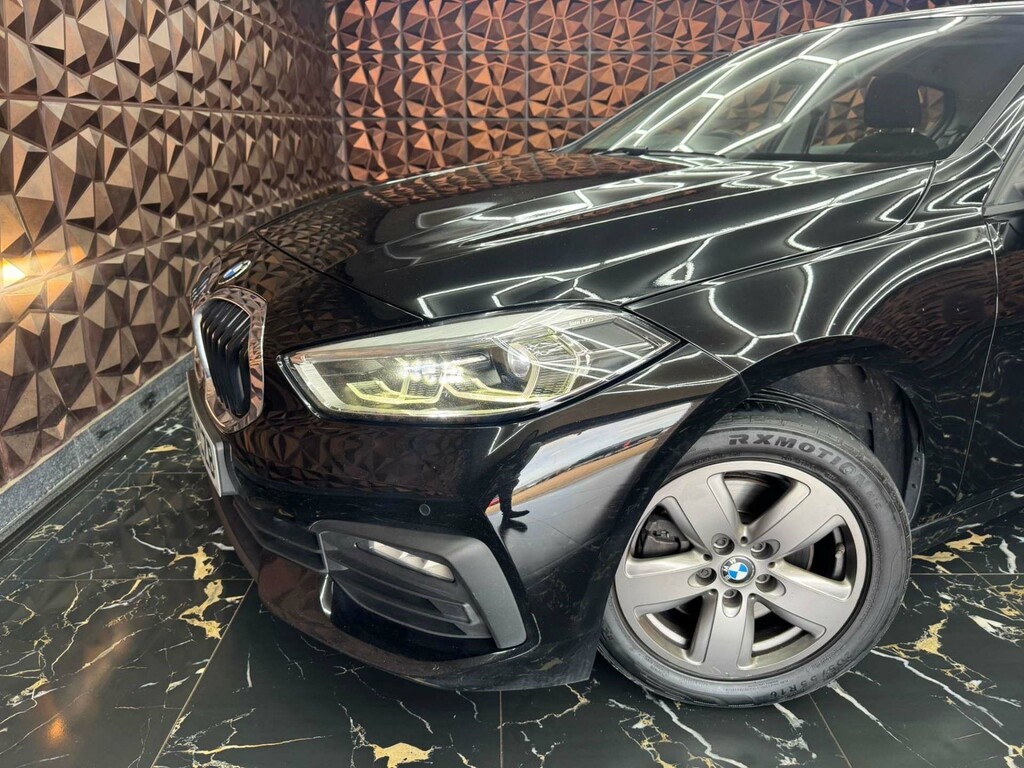 BMW 1 Series 116D Se AP69CZB Black #5
