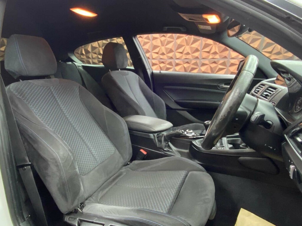 BMW 1 Series 118D M Sport EA17YDN White #6