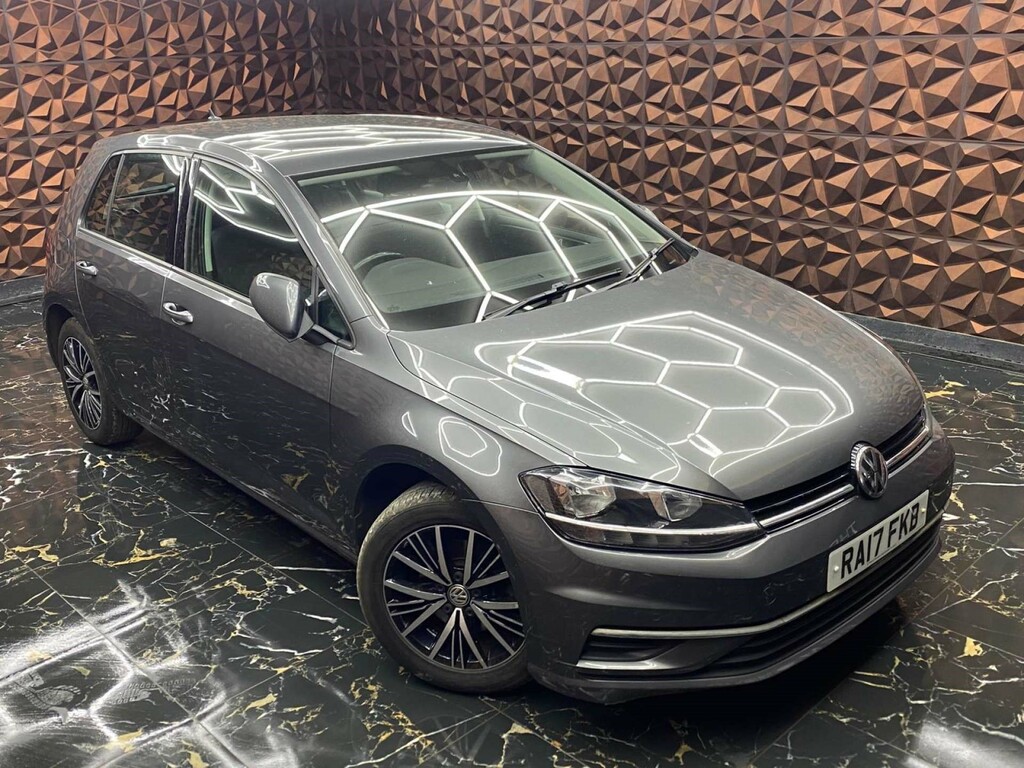 Volkswagen Golf Se Nav Tsi Bluemotion Technology