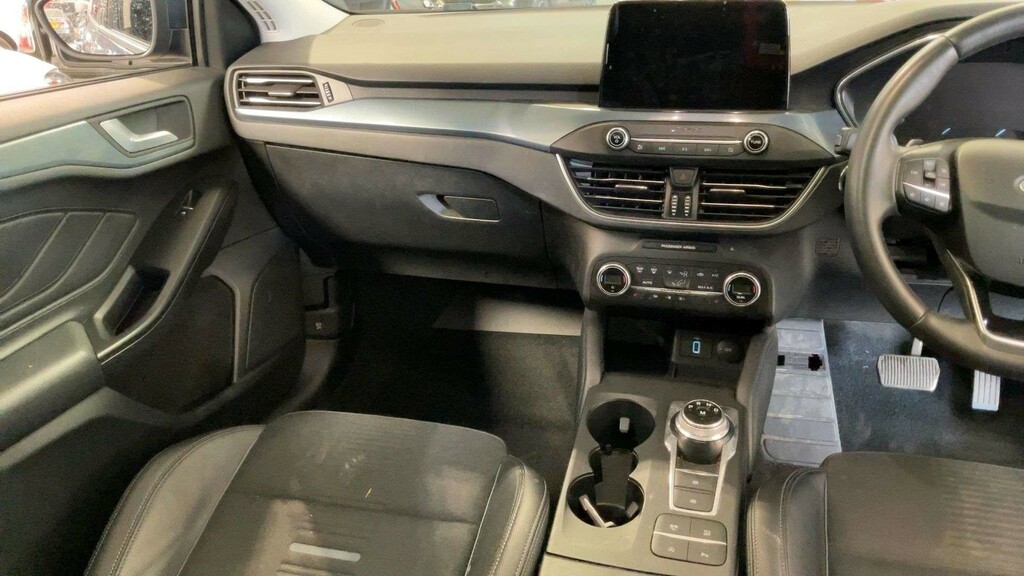 Ford Focus Active X SA69VVM #6