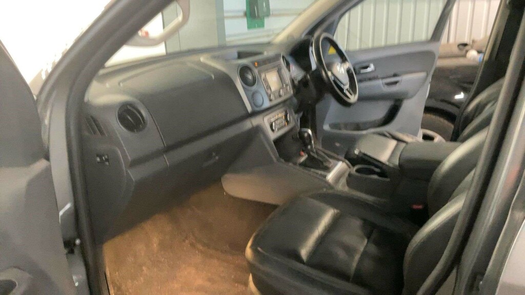 Volkswagen Amarok 2.0 Dc Tdi Highline 4Motion 180 Bhp Grey #8