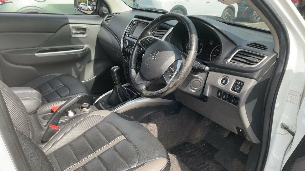 Mitsubishi L200 Barbarian Double Cab Di-d 4Wd  #6