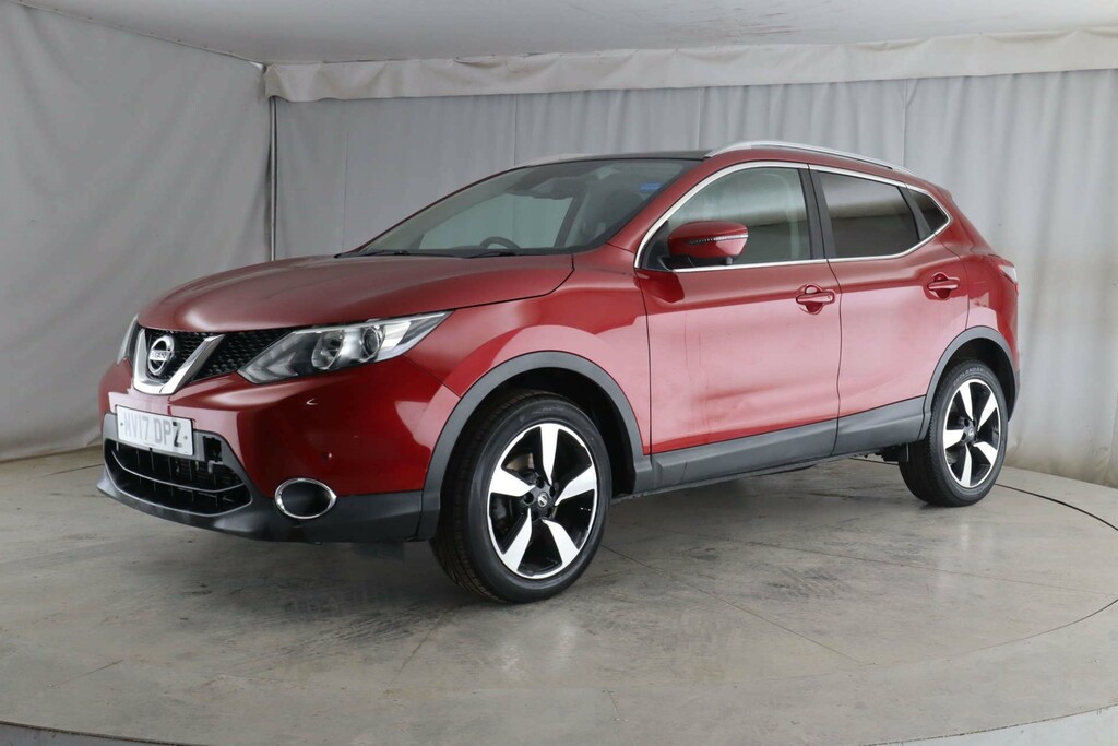 Nissan Qashqai 2017 Nissan Qashqai 1.2 N-connecta Dig-t Grey #3