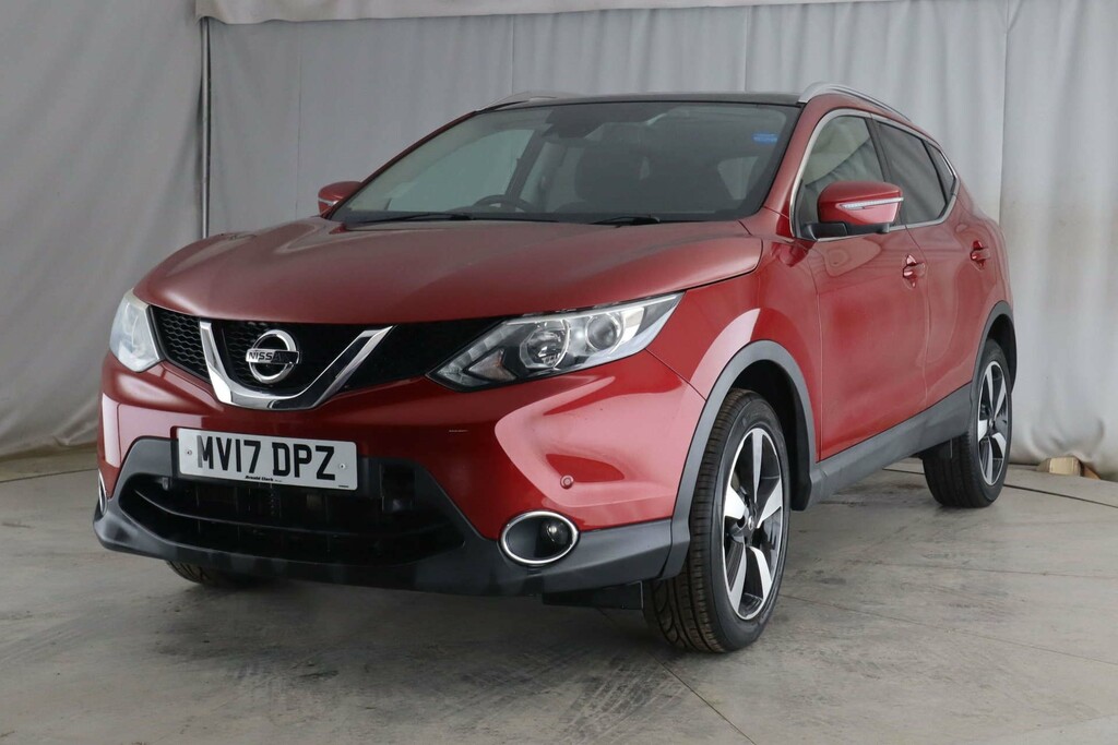 Nissan Qashqai 2017 Nissan Qashqai 1.2 N-connecta Dig-t Grey #4