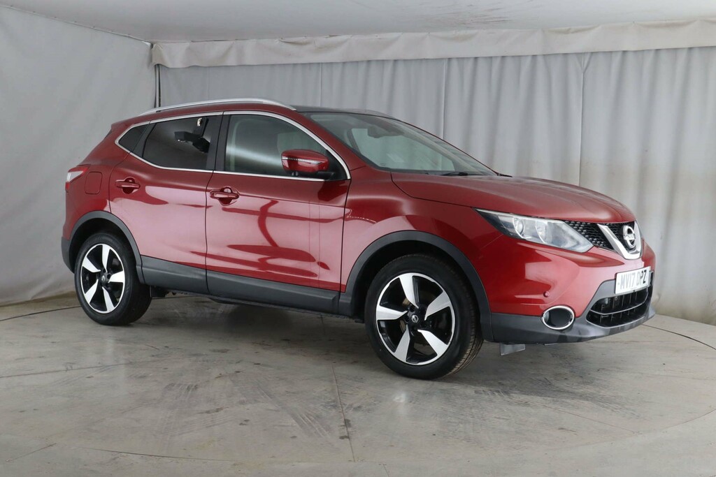 Nissan Qashqai 2017 Nissan Qashqai 1.2 N-connecta Dig-t Grey #2