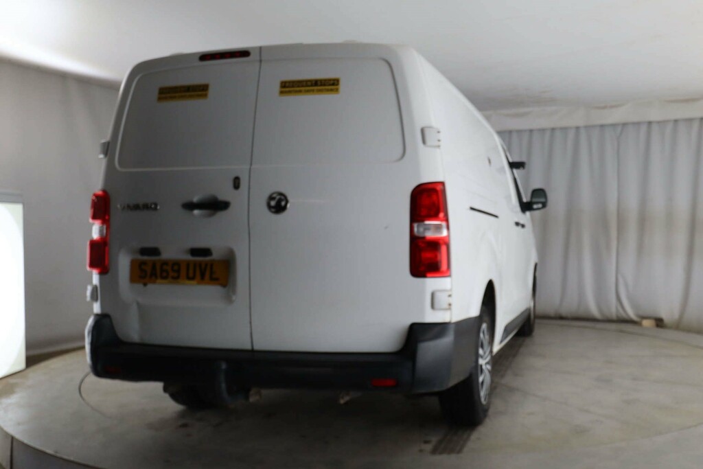 Vauxhall Vivaro Campervan 201919 Black #8