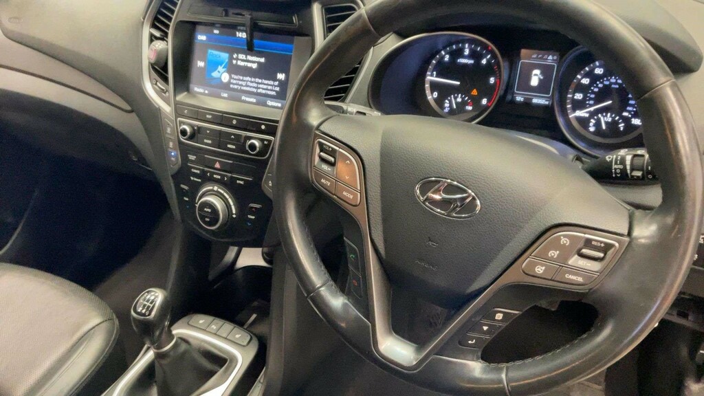 Hyundai Santa Fe Premium Blue Drive Crdi 4Wd #6
