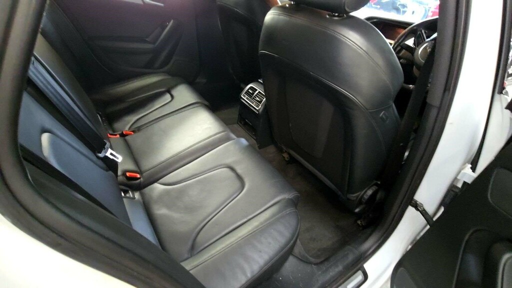 Audi A4 2.0 Tdi S Line Saloon Multitronic Euro Silver #8