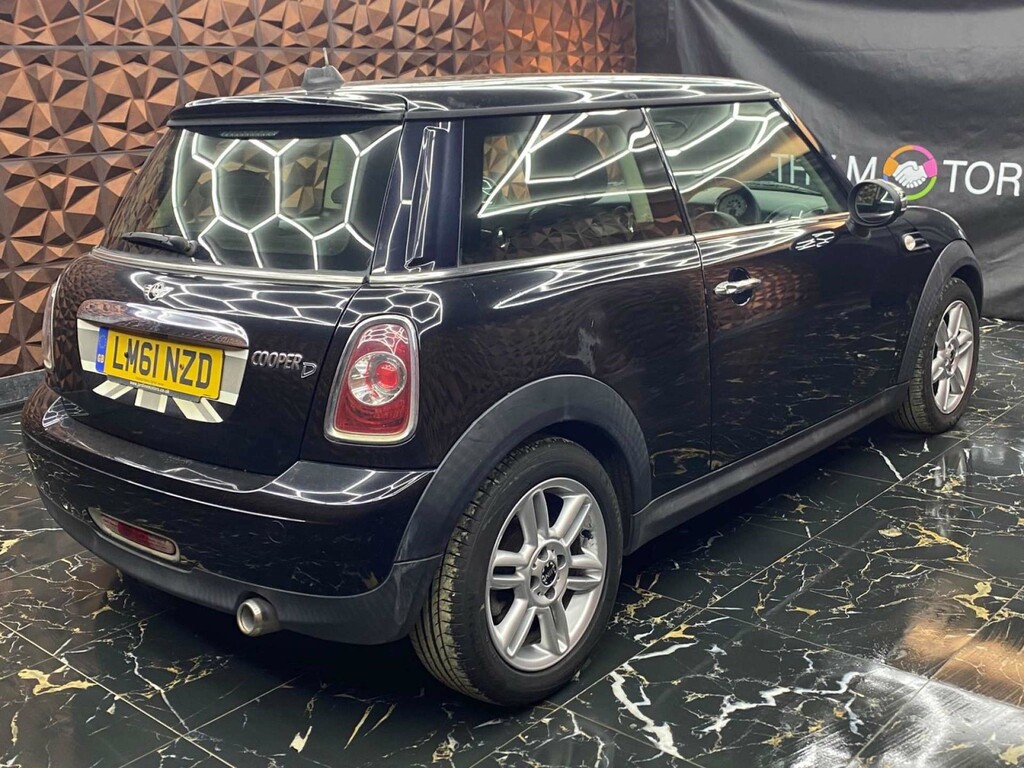 Mini Hatch Cooper D 3-Door Freed Road Tax, Recently Serviced Black #21