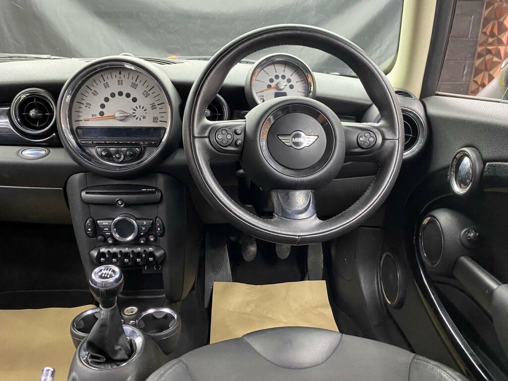 Mini Hatch Cooper D 3-Door Freed Road Tax, Recently Serviced Black #19