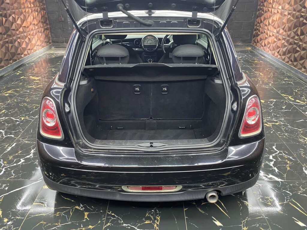 Mini Hatch Cooper D 3-Door Freed Road Tax, Recently Serviced Black #22