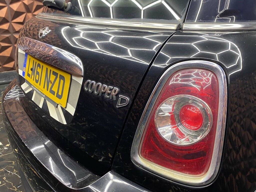 Mini Hatch Cooper D 3-Door Freed Road Tax, Recently Serviced Black #26