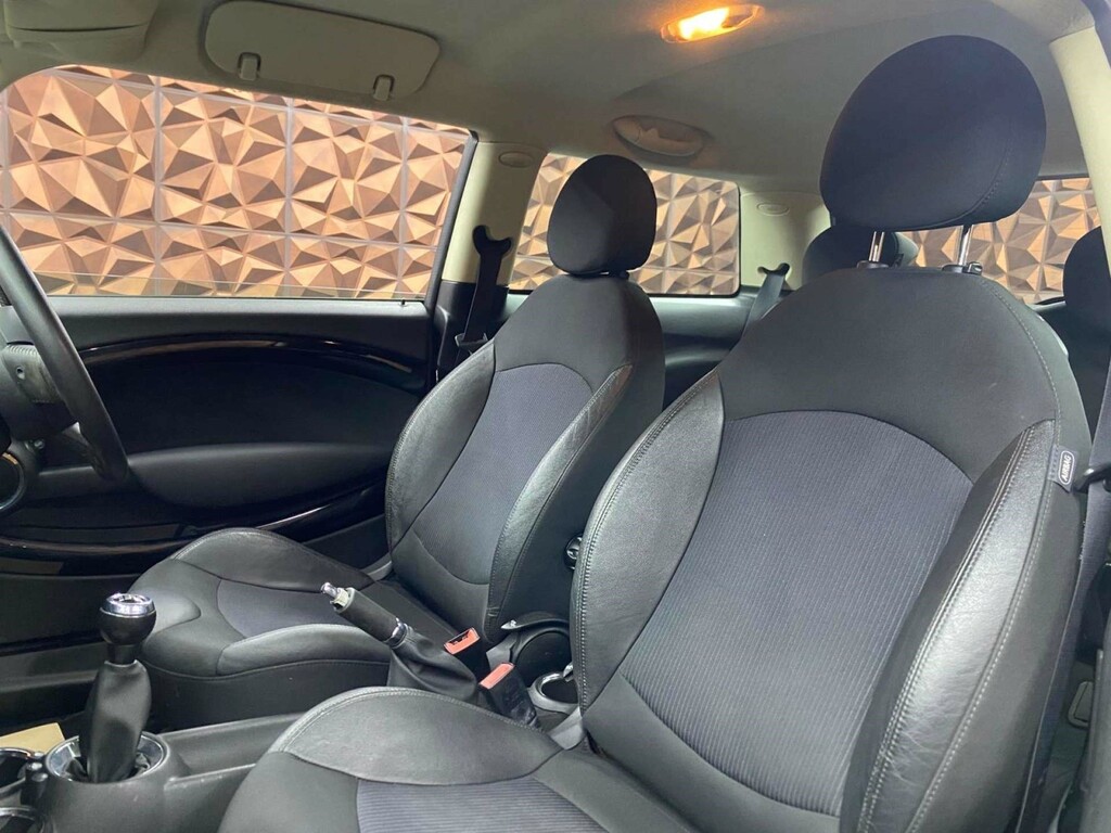 Mini Hatch Cooper D 3-Door Freed Road Tax, Recently Serviced Black #12