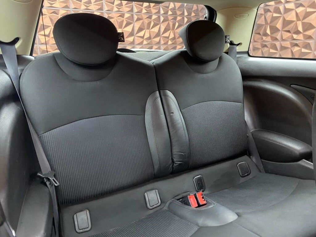 Mini Hatch Cooper D 3-Door Freed Road Tax, Recently Serviced Black #10