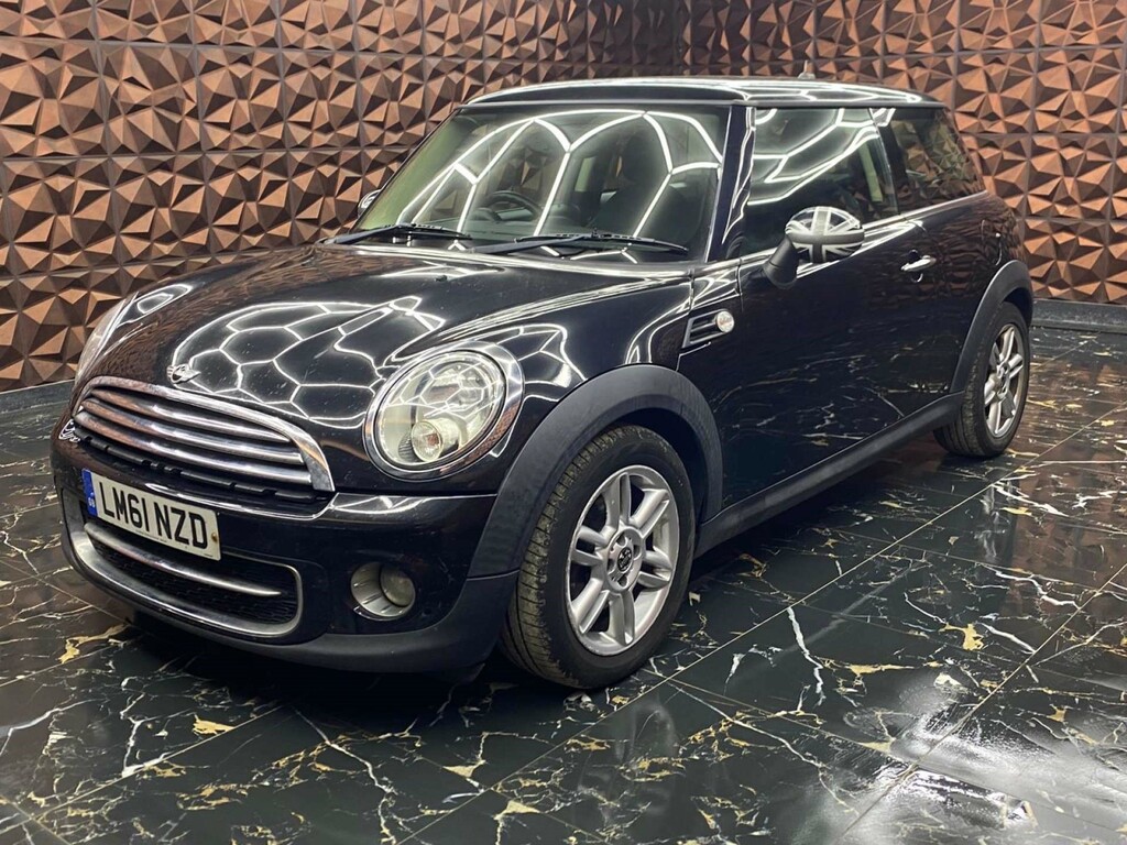 Mini Hatch Cooper D 3-Door Freed Road Tax, Recently Serviced Black #3
