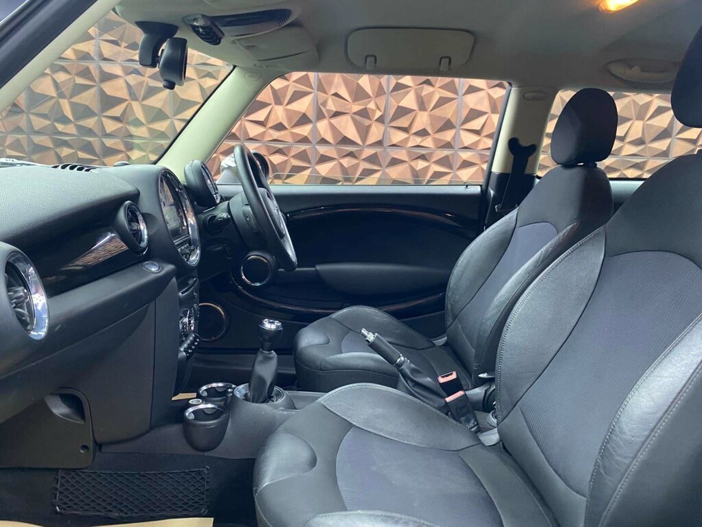 Mini Hatch Cooper D 3-Door Freed Road Tax, Recently Serviced Black #11