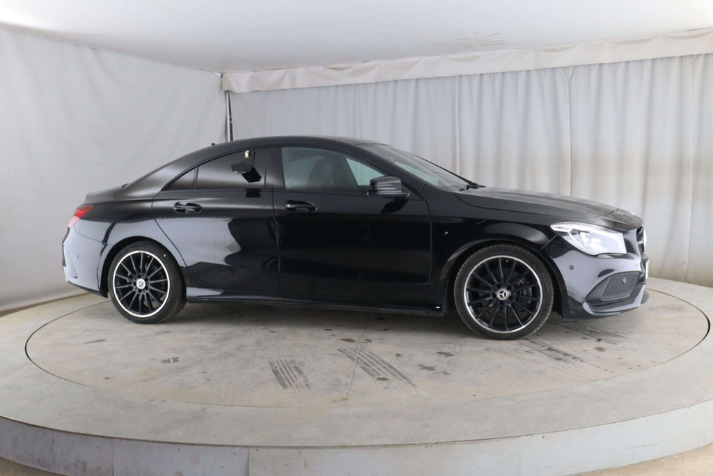 Mercedes-Benz CLA Class Amg Line Night Edition D Black #2