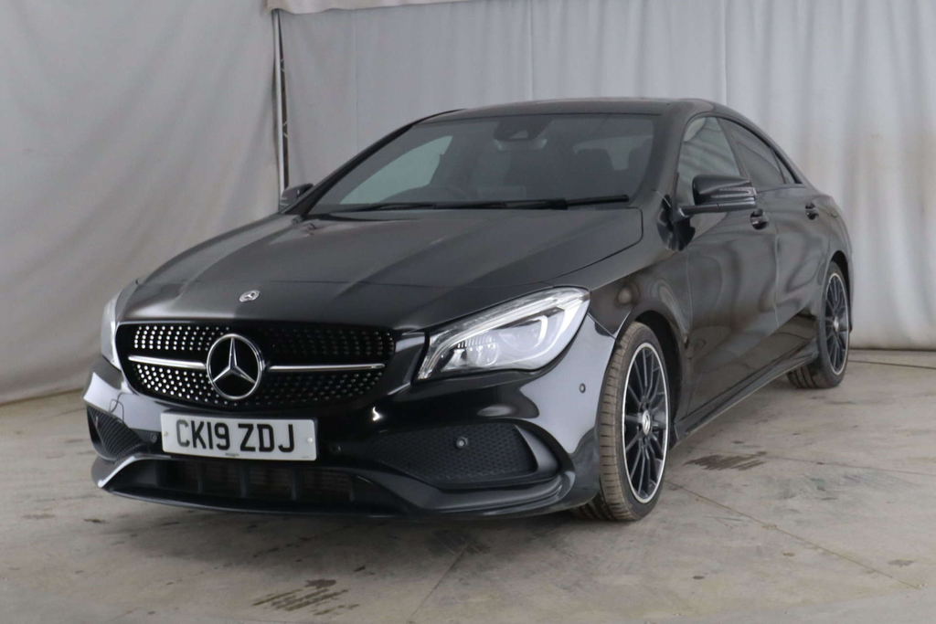Mercedes-Benz CLA Class Amg Line Night Edition D Black #4