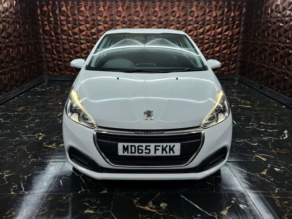 Peugeot 208 Active  #4