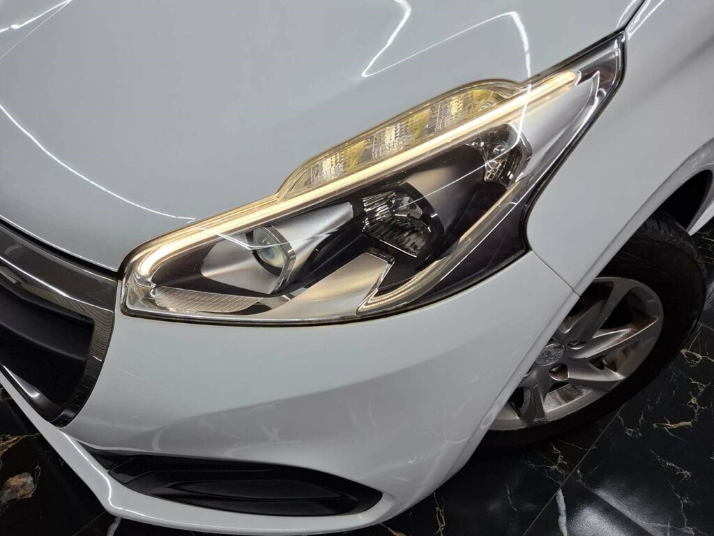 Peugeot 208 Active  #5