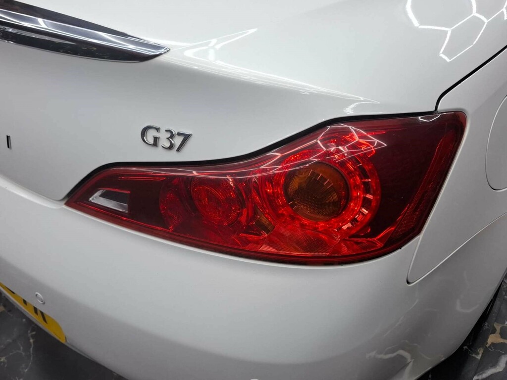 Infiniti G M35h Black #28
