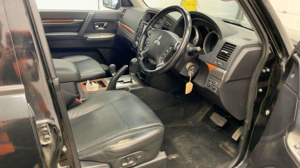 Mitsubishi Shogun Sg3 Di-d Lwb 4Wd  #6