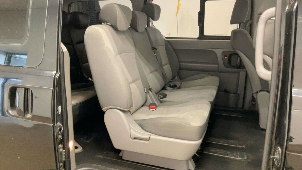 Hyundai I800 Crdi Se White #9