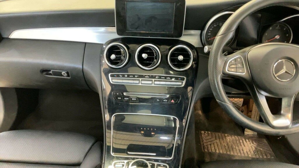 Mercedes-Benz C Class D Sport Premium White #5