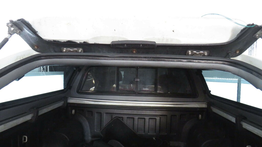 Mitsubishi L200 Di-d 4X4 Trojan Dcb 2477Cc Black #8