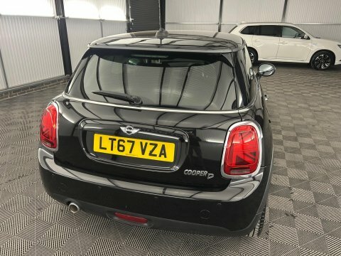 Mini Hatch 1.5 Cooper D LT67VZA #5