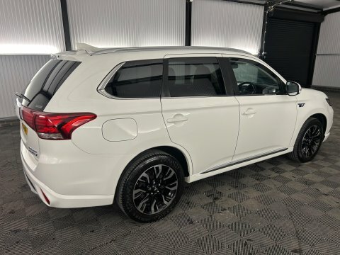 Mitsubishi Outlander 2.0H 12Kwh Juro  #6