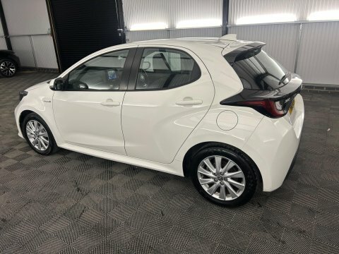 Toyota Yaris 1.5 Vvt-h Icon White #5