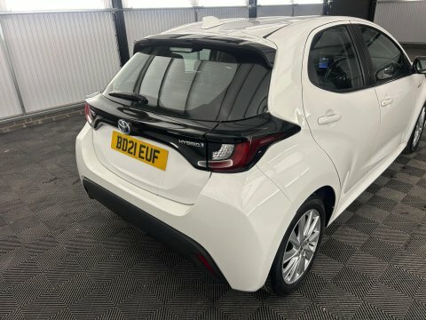 Toyota Yaris 1.5 Vvt-h Icon White #6