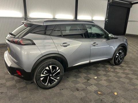 Peugeot 2008 2008 1.2 Puretech Allure Premium Grey #17