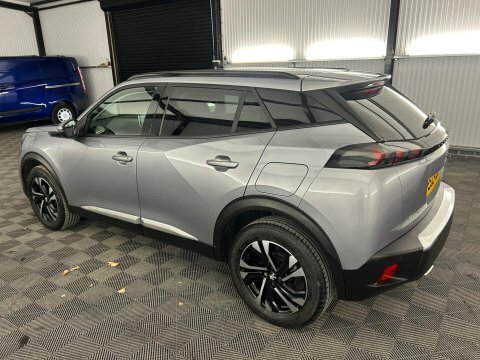 Peugeot 2008 2008 1.2 Puretech Allure Premium Grey #4