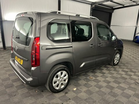 Vauxhall Combo Life 1.2 Turbo Energy #6