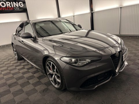 Alfa Romeo Giulia Super White #54