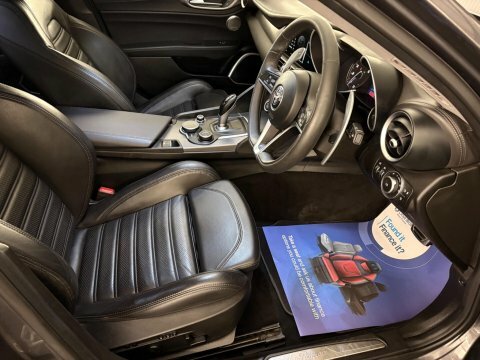 Alfa Romeo Giulia 2.0T Veloce #3