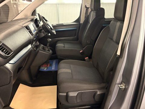 Peugeot Traveller 1.5 Bluehdi Active  #4