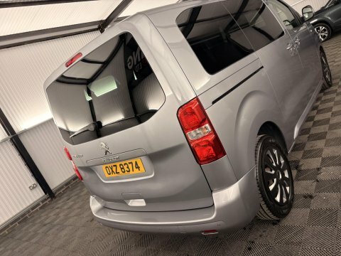 Peugeot Traveller 2L Active Beige #32