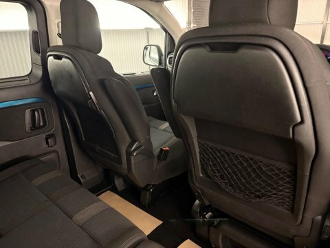 Peugeot Traveller 2L Active Beige #25