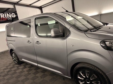 Peugeot Traveller 2L Active Beige #29