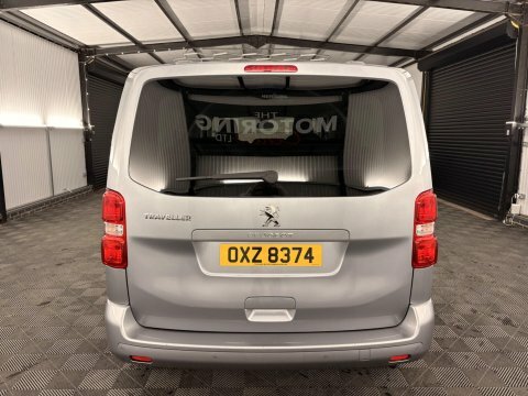 Peugeot Traveller 2L Active Beige #41