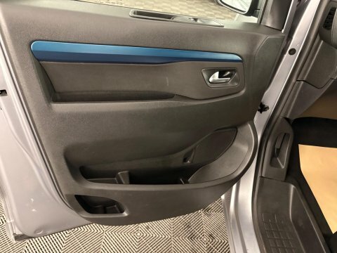 Peugeot Traveller 2L Active Beige #23
