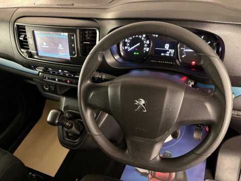 Peugeot Traveller 2L Active Beige #9