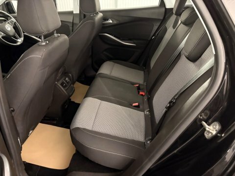 Vauxhall Grandland X 1.2 Turbo Se  #6