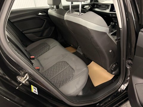 Audi A1 1.0 Tfsi 30 VF19FKV #5